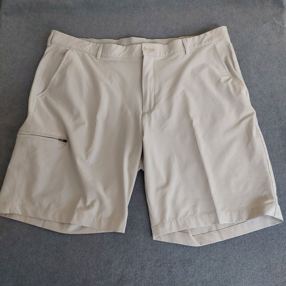 Greg Norman Men's Size 42 Khaki Performance Golf Shorts - Shark Logo
